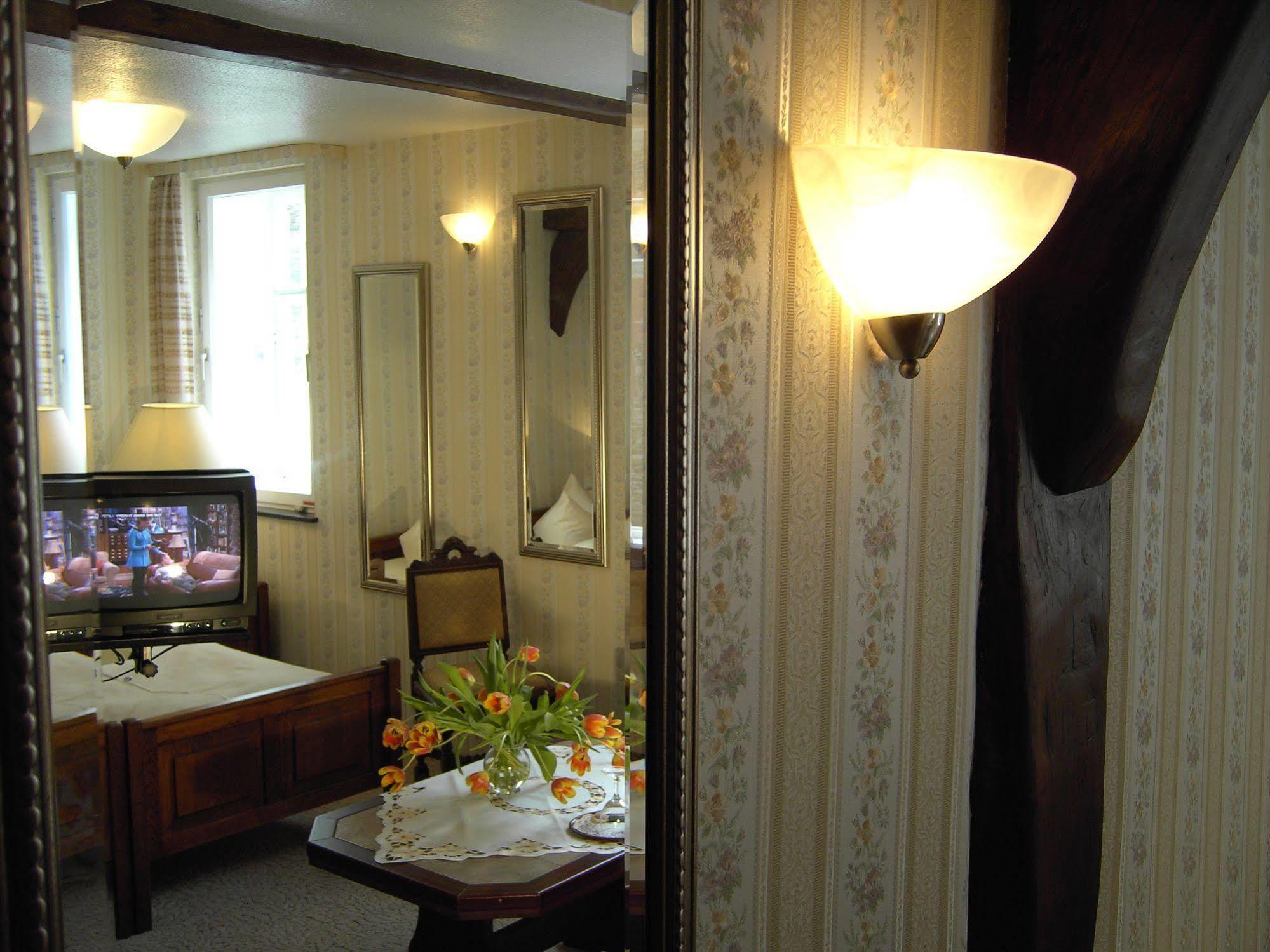 Hotel Graf Rolshausen Monschau Zewnętrze zdjęcie